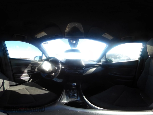 2018 Toyota C-HR XLE z VIN NMTKHMBXXJR007134, wystawiony jako IAAI lot #42004283 z przebiegiem 174 336 mil mil oraz . Historia ofert i sprzedaży dostępna na DreamBid. Obrazek 19.