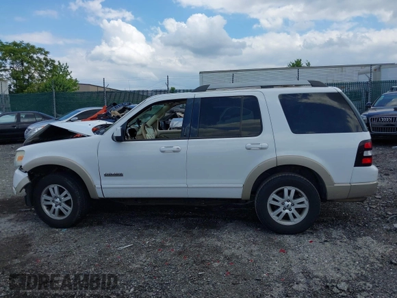 2006 Ford Explorer Eddie Bauer с VIN 1FMEU74E06UA86609, выставлен на аукционе IAAI как лот 42393808 с пробегом Не указан миль и . История ставок и продаж доступна на DreamBid. Изображение 14.