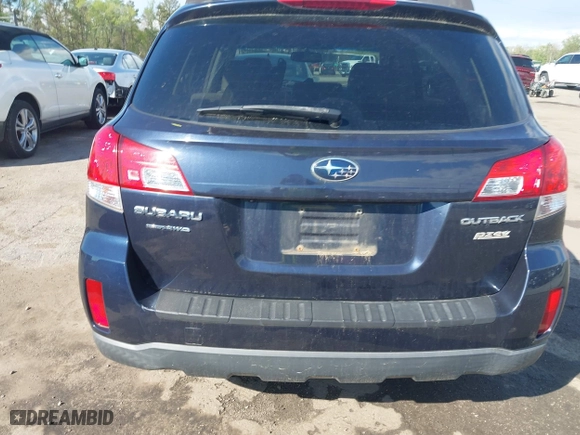 2013 Subaru Outback 2.5i Premium with VIN 4S4BRBGC8D3291096, listed as a IAAI auction lot 41977100 with 176,726 mi miles. Bid and sale history available at carsss.com. Image 16.