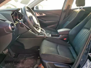 2019 Mazda CX-3 Sport z VIN JM1DKDB77K0434951, wystawiony jako Copart lot #60019625 z przebiegiem 143 204 mil mil oraz Szkoda całkowita • Salvage title. Historia ofert i sprzedaży dostępna na DreamBid. Obrazek 7.