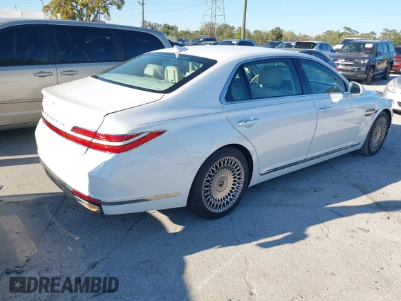 2021 Genesis G90 Premium z VIN KMTF34PA8MU089310, wystawiony jako IAAI lot #41762530 z przebiegiem Nie podano mil oraz . Historia ofert i sprzedaży dostępna na DreamBid. Obrazek 4.