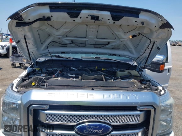 2013 Ford F-250 XL z VIN 1FT7W2BT6DEB55273, wystawiony jako IAAI lot #42323813 z przebiegiem 170 212 mil mil oraz . Historia ofert i sprzedaży dostępna na DreamBid. Obrazek 10.