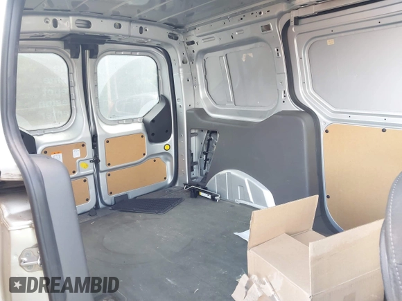 2020 Ford Transit Connect XLT with VIN NM0LS7F20L1469447, listed as a IAAI auction lot 42340033 with 42,432 mi miles and . Bid and sale history available at DreamBid. Image 8.
