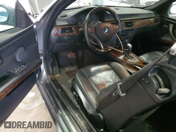 2007 BMW 3 Series 328i с VIN WBAWR335X7PX79480, выставлен на аукционе Copart как лот 83006784 с пробегом 139 645 миль миль и Списание • Salvage title. История ставок и продаж доступна на DreamBid. Изображение 8.