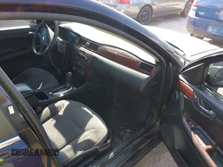 2007 Chevrolet Impala LS with VIN 2G1WB58K579249488, listed as a IAAI auction lot 41526224 with 187,397 mi miles and . Bid and sale history available at DreamBid. Image 5.