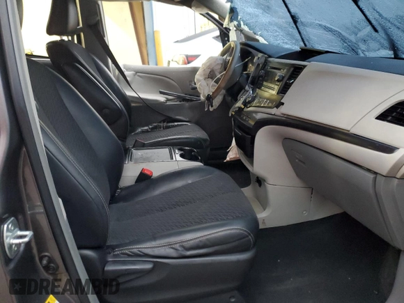 2012 Toyota Sienna SE with VIN 5TDXK3DC1CS221820, listed as a Copart auction lot 43203905 with 228,694 mi miles and Salvage Title. Bid and sale history available at carsss.com. Image 7.