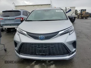 2023 Toyota Sienna XSE 25th Anniversary with VIN 5TDCSKFC5PS085199, listed as a Copart auction lot 44736984 with 20,308 mi miles and . Bid and sale history available at DreamBid. Image 5.