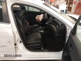 2019 Acura ILX Premium with VIN 19UDE2F76KA007150, listed as a IAAI auction lot 42065253 with 38,721 mi miles and . Bid and sale history available at DreamBid. Image 5.
