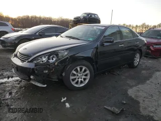 2002 Lexus ES 300 with VIN JTHBF30G820034663, listed as a Copart auction lot 86372184 with 133,837 mi miles and Salvage title. Bid and sale history available at DreamBid. Image 1.