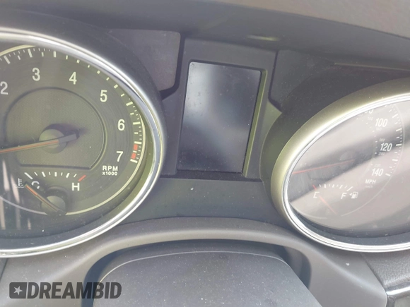2011 Jeep Grand Cherokee Laredo with VIN 1J4RR4GG9BC643191, listed as a IAAI auction lot 42404547 with Not provided miles and . Bid and sale history available at DreamBid. Image 7.