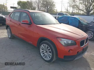 2014 BMW X1 sDrive28i with VIN WBAVM1C50EVW53376, listed as a IAAI auction lot 41838580 with 114,054 mi miles. Bid and sale history available at carsss.com. Image 1.
