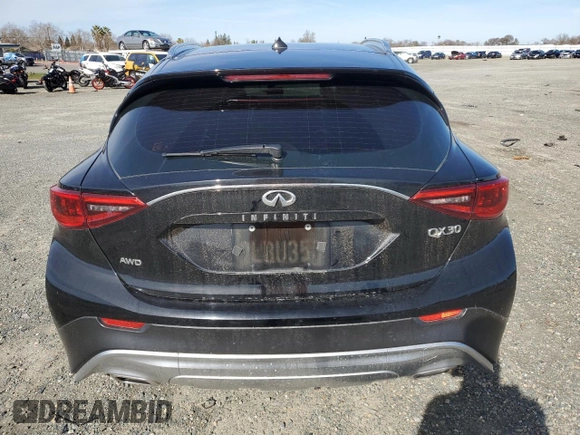 2017 Infiniti QX30 Luxury z VIN SJKCH5CR1HA037364, wystawiony jako Copart lot #44723845 z przebiegiem 82 453 mil mil oraz Szkoda całkowita • Salvage title. Historia ofert i sprzedaży dostępna na DreamBid. Obrazek 6.