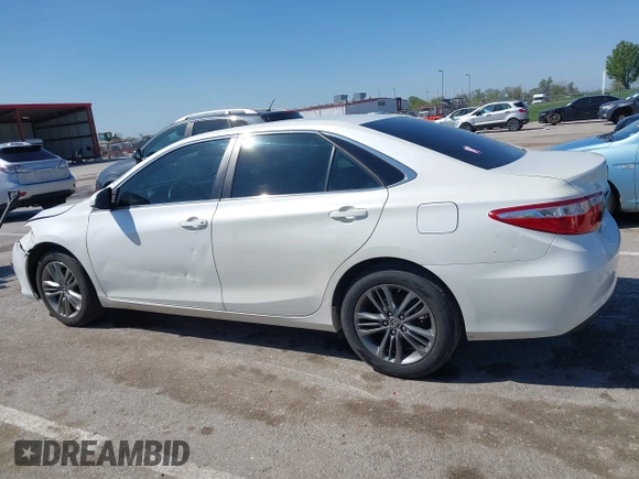 2015 Toyota Camry XLE with VIN 4T1BF1FK1FU055477, listed as a IAAI auction lot 42078518 with 233,159 mi miles and . Bid and sale history available at DreamBid. Image 14.