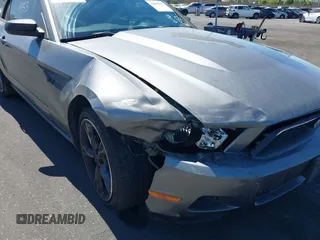 2011 Ford Mustang V6 with VIN 1ZVBP8EMXB5159478, listed as a IAAI auction lot 42609933 with 220,282 mi miles and . Bid and sale history available at DreamBid. Image 6.