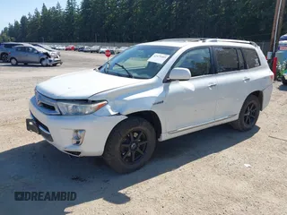 2013 Toyota Highlander Limited z VIN JTEDC3EH5D2013079, wystawiony jako IAAI lot #42479309 z przebiegiem Nie podano mil oraz . Historia ofert i sprzedaży dostępna na DreamBid. Obrazek 17.
