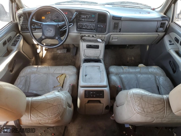 2002 Chevrolet Tahoe LT with VIN 1GNEC13Z12R319779, listed as a Copart auction lot 85779554 with 335,959 mi miles and Clean Title. Bid and sale history available at carsss.com. Image 8.