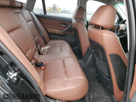 2006 BMW 3 Series 325xi with VIN WBAVT13596KW23721, listed as a Copart auction lot 76916824 with Not provided miles and Salvage title. Bid and sale history available at DreamBid. Image 10.