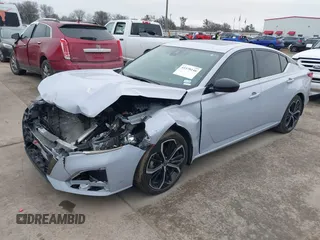 2024 Nissan Altima SR z VIN 1N4BL4CV9RN341899, wystawiony jako IAAI lot #41578146 z przebiegiem 45 595 mil mil oraz . Historia ofert i sprzedaży dostępna na DreamBid. Obrazek 18.