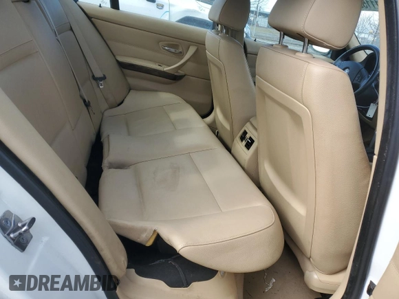 2010 BMW 3 Series 328i with VIN WBAPH5G59ANM70096, listed as a Copart auction lot 47811155 with 122,561 mi miles and Clean Title. Bid and sale history available at DreamBid. Image 10.