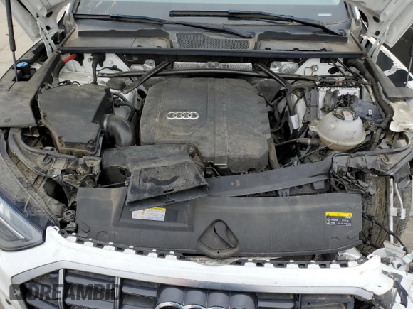 2021 Audi Q5 Premium Plus with VIN WA1BAAFY4M2021995, listed as a Copart auction lot 55136145 with 84,553 mi miles and Salvage Title. Bid and sale history available at carsss.com. Image 12.