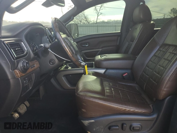 2021 Nissan Titan SV z VIN 1N6AA1FB3MN501518, wystawiony jako Copart lot #46542725 z przebiegiem 87 836 mil mil oraz Szkoda całkowita • Salvage title. Historia ofert i sprzedaży dostępna na DreamBid. Obrazek 7.