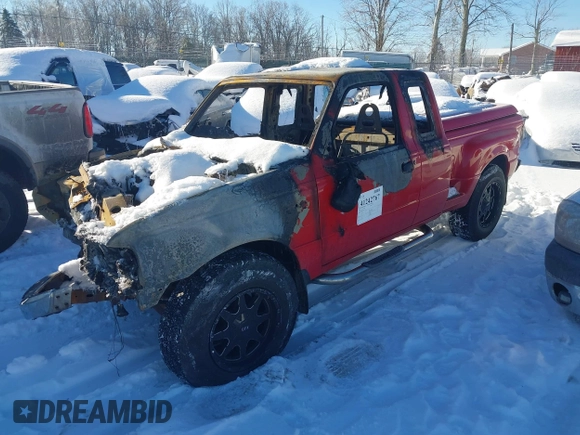 2001 Ford Ranger XL Fleet with VIN 1FTZR15E61PB35502, listed as a IAAI auction lot 41242767 with 1 mi miles. Bid and sale history available at carsss.com. Image 2.