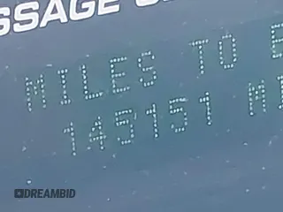 2002 Ford Explorer Eddie Bauer z VIN 1FMDU74W82ZC83464, wystawiony jako IAAI lot #41652672 z przebiegiem 145 151 mil mil oraz . Historia ofert i sprzedaży dostępna na DreamBid. Obrazek 15.