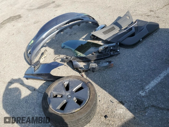 2023 Tesla Model 3 с VIN 5YJ3E1EA9PF412192, выставлен на аукционе Copart как лот 52122045 с пробегом 72 230 миль миль и Списание • Salvage title. История ставок и продаж доступна на DreamBid. Изображение 14.