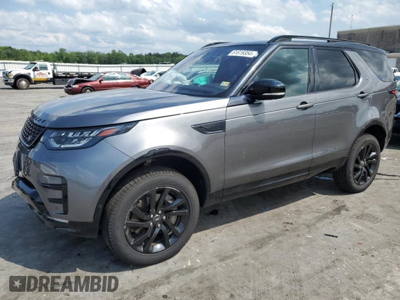 2018 Land Rover Discovery HSE Luxury with VIN SALRT2RV6JA074679, listed as a Copart auction lot 61619354 with 123,180 mi miles and Salvage Title. Bid and sale history available at carsss.com. Image 1.