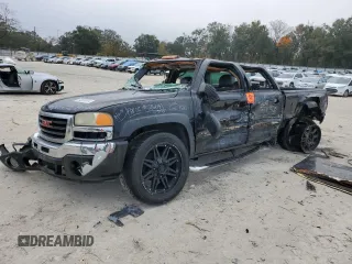 2005 GMC Sierra 1500HD SLE z VIN 1GTGK13U95F915639, wystawiony jako Copart lot #84520684 z przebiegiem Nie podano mil oraz Szkody całkowita. Historia ofert i sprzedaży dostępna na DreamBid. Obrazek 1.