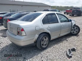 2000 Volkswagen Jetta GLS с VIN 3VWSD29M4YM127080, выставлен на аукционе IAAI как лот 42039057 с пробегом 255 718 миль миль и . История ставок и продаж доступна на DreamBid. Изображение 4.