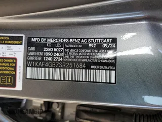 2025 Mercedes-Benz C 300 with VIN W1KAF4GB7SR251684, listed as a Copart auction lot 52391325 with 587 mi miles and Salvage Title. Bid and sale history available at DreamBid. Image 12.