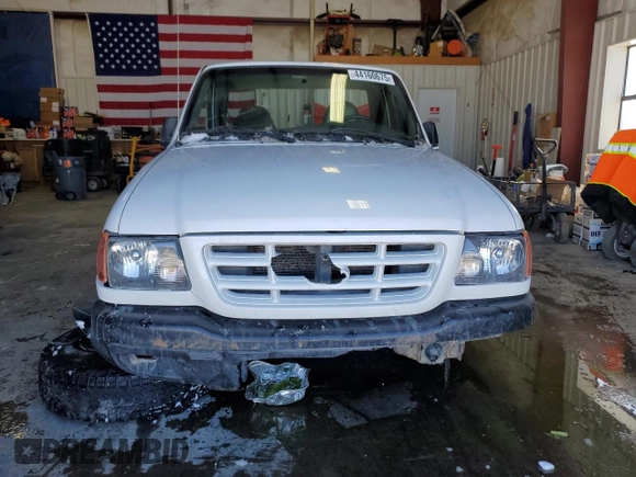 2003 Ford Ranger XL z VIN 1FTYR10D63PA18757, wystawiony jako Copart lot #44160675 z przebiegiem 238 041 mil mil oraz Czysty tytuł • Clean title. Historia ofert i sprzedaży dostępna na DreamBid. Obrazek 5.