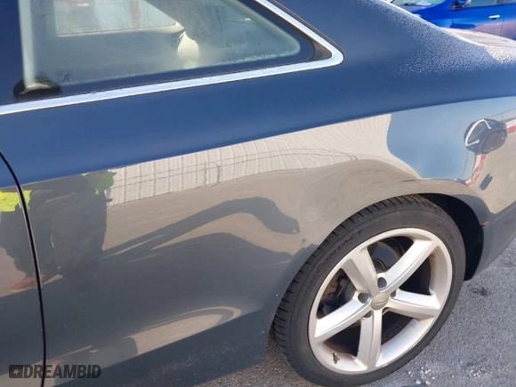 2009 Audi A5 with VIN WAUDK78T29A031144, listed as a IAAI auction lot 41562182 with 82,835 mi miles. Bid and sale history available at carsss.com. Image 6.