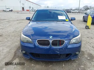 2007 BMW 5 Series 530i with VIN WBANE73577CM49320, listed as a IAAI auction lot 41531892 with 132,117 mi miles. Bid and sale history available at carsss.com. Image 12.