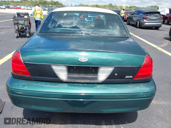 2010 Ford Police Interceptor с VIN 2FABP7BV1AX118489, выставлен на аукционе IAAI как лот 42597521 с пробегом Не указан миль и . История ставок и продаж доступна на DreamBid. Изображение 16.