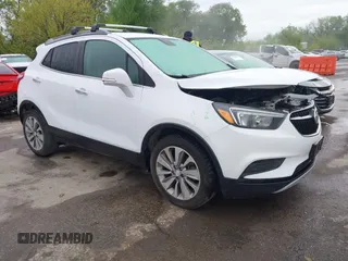 2017 Buick Encore Preferred z VIN KL4CJASBXHB059713, wystawiony jako IAAI lot #42105877 z przebiegiem 141 749 mil mil oraz . Historia ofert i sprzedaży dostępna na DreamBid. Obrazek 1.