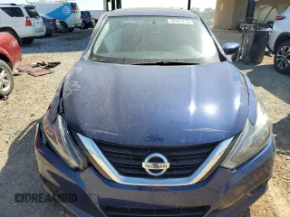 2018 Nissan Altima SR with VIN 1N4AL3AP2JC191631, listed as a Copart auction lot 50951715 with 70,852 mi miles and Salvage Title. Bid and sale history available at DreamBid. Image 5.