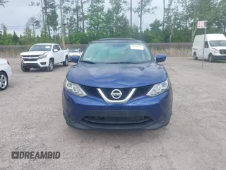 2017 Nissan Rogue Sport SL with VIN JN1BJ1CR7HW101392, listed as a IAAI auction lot 42142211 with 108,869 mi miles. Bid and sale history available at carsss.com. Image 12.