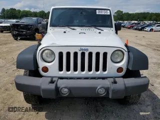 2013 Jeep Wrangler Unlimited Freedom z VIN 1C4BJWDG9DL542248, wystawiony jako Copart lot #58931345 z przebiegiem 215 667 mil mil oraz Czysty tytuł • Clean title. Historia ofert i sprzedaży dostępna na DreamBid. Obrazek 5.