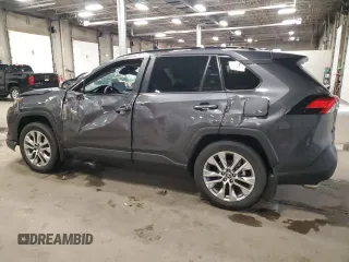 2024 Toyota RAV4 XLE Premium z VIN 2T3A1RFV6RW448518, wystawiony jako Copart lot #57974605 z przebiegiem 2 387 mil mil oraz Czysty tytuł • Clean title. Historia ofert i sprzedaży dostępna na DreamBid. Obrazek 2.