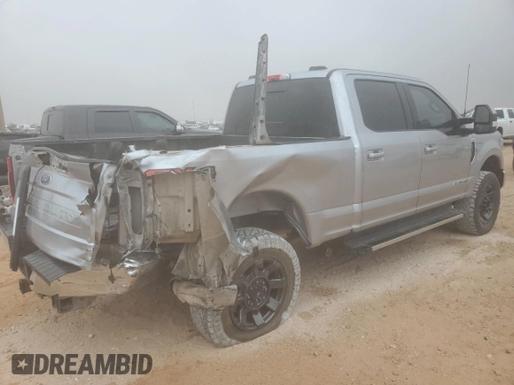 2022 Ford F-250 XL with VIN 1FT7W2BT7NED40420, listed as a Copart auction lot 51773075 with 85,566 mi miles and Salvage title. Bid and sale history available at DreamBid. Image 3.
