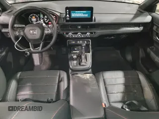 2025 Honda CR-V Sport-L with VIN 7FARS6H83SE042587, listed as a Copart auction lot 42228635 with 3,391 mi miles and Salvage Title. Bid and sale history available at DreamBid. Image 8.