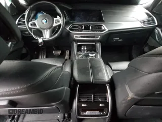 2020 BMW X6 M50i with VIN 5UXCY8C07L9B45473, listed as a Copart auction lot 73403164 with 0 mi miles and Salvage Title. Bid and sale history available at carsss.com. Image 8.