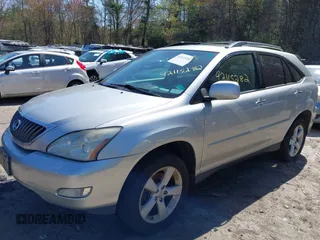 2008 Lexus RX with VIN 2T2HK31U98C061120, listed as a IAAI auction lot 42115282 with 176,867 mi miles. Bid and sale history available at carsss.com. Image 2.