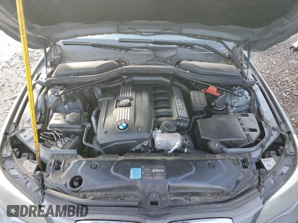 2009 BMW 5 Series 528i with VIN WBANU53519C123474, listed as a Copart auction lot 46118525 with 87,782 mi miles and Clean Title. Bid and sale history available at carsss.com. Image 11.