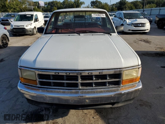 1992 Dodge Dakota with VIN 1B7FL26XXNS690465, listed as a Copart auction lot 77436274 with 112,226 mi miles and Clean Title. Bid and sale history available at carsss.com. Image 5.