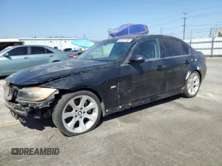 2008 BMW 3 Series 335i with VIN WBAVB73548KY63316, listed as a Copart auction lot 62737155 with 132,079 mi miles and Salvage title. Bid and sale history available at DreamBid. Image 1.