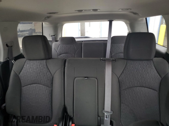 2015 GMC Acadia SLE z VIN 1GKKVPKD4FJ216525, wystawiony jako Copart lot #55595105 z przebiegiem 134 638 mil mil oraz Czysty tytuł • Clean title. Historia ofert i sprzedaży dostępna na DreamBid. Obrazek 10.