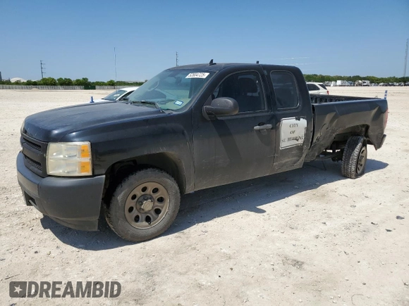 2008 Chevrolet Silverado 1500 1LT with VIN 1GCEC19038Z224229, listed as a Copart auction lot 52804725 with 147,186 mi miles and Salvage Title. Bid and sale history available at DreamBid. Image 1.